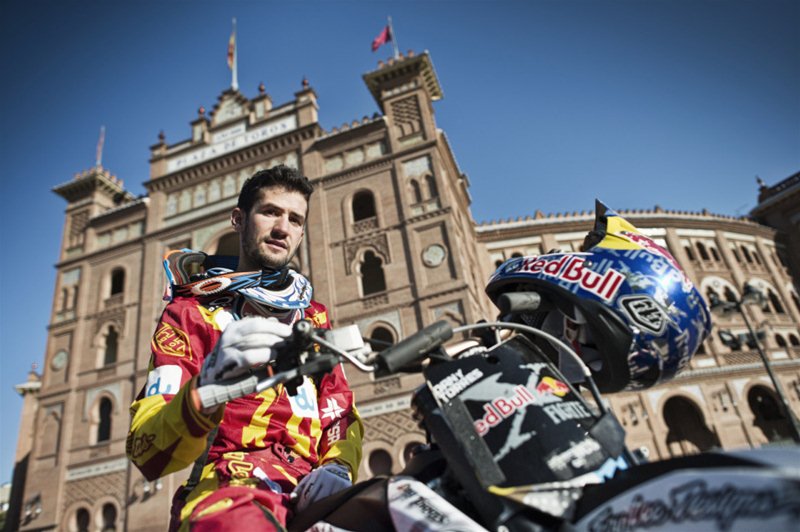 Red Bull X-Fighters 2012 - Мадрид. Вступление