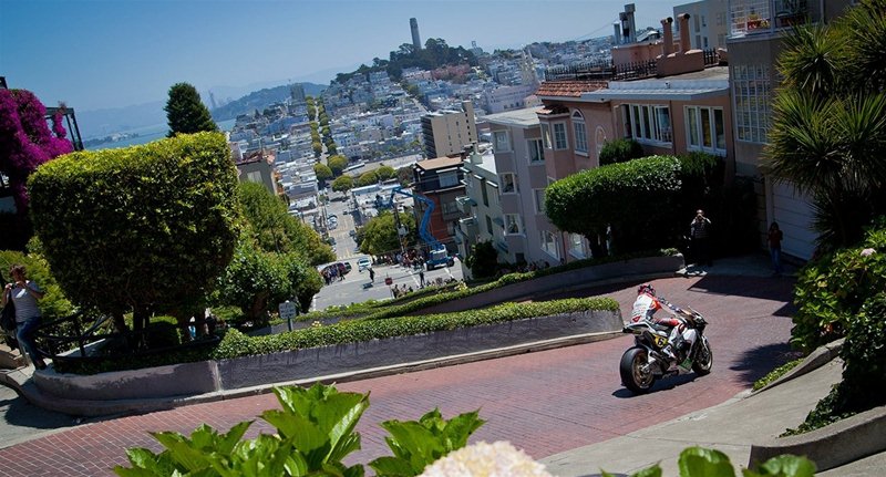 Honda RC213V на улицах Сан-Франциско