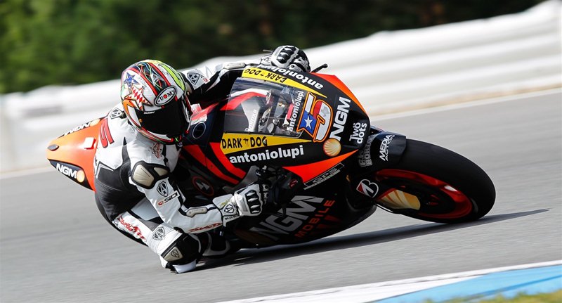 Лорис Капиросси испытал несколько мотоциклов MotoGP
