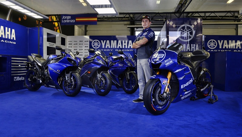 Мотоциклы Yamaha Race Blu  2013: YZF-R1, YZF-R6 и YZF-R125