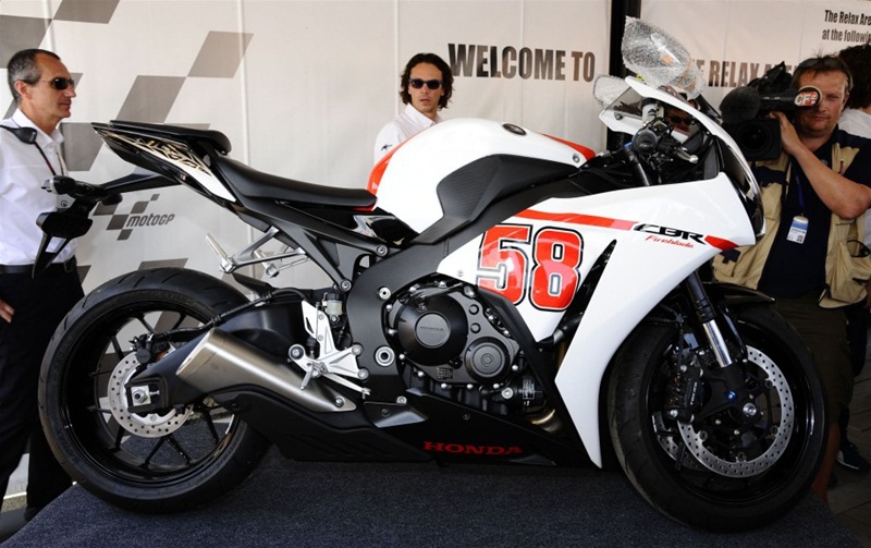 Мотоцикл Honda CBR1000RR «58 SIC» продали с аукциона за 50 110 евро